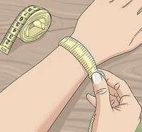 ساعات مواليد بنات