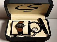 ساعة الأطفال جلد