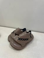 صندل الشرقي للأطفال