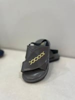 صندل الشرقي للأطفال