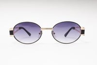 نظارة شمسية فندي - ذهبي عتيق وزجاج موف