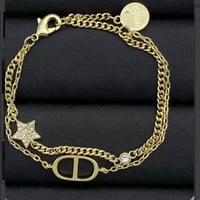 طقم ديورالمميز مكون من قلادة واسوارة وحلق وخاتم