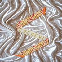 CH وشاح حريري متعدد الأغراض