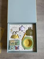 بوكس عطري ثيم القطة الأصفر والأخضر