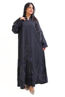 عباية نسائية سوداء بنقشة زهور أنيقة