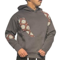 بلوفر أنيق مع قصة الاصبع