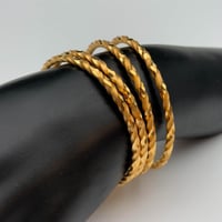 بناجر ذهب مبرومة عيار 21