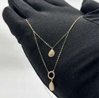 سلسلة ذهب دمعه ودائرة وصدفة