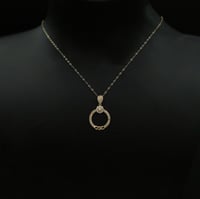 سلسال ذهب مع قلادة دائرية