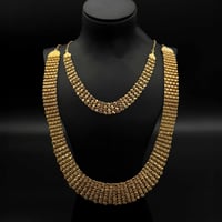 طقم ذهب ملكي حرير فايبر طويل عيار 21