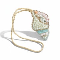 تشارمز المحار البيج