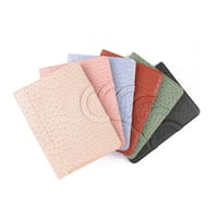 فولدر Dossié البيج بنقشة جلد النعام – حقيبة لابتوب...