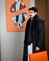 فروه كلاسيكية أسود مبطنة بفرو ناعم-متجر فرح