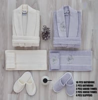 روب أستحمام نفرين بالاسم