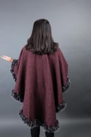 شال شتوي فرو كحلي-متجر فرح دفء الشتاء