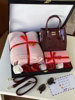 بوكس الهدايا الشتوي النسائي الفاخر-هدية تعكس ذوقك