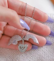 سلسال القلب المجنح تصميم ع الطلب-متجر فرح