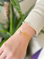 اسواره بالاسم مع وردة