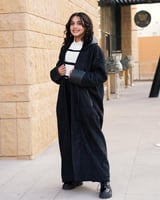 فروة شتوي لون بيج بأطراف جلد-متجر فرح