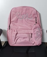 حقائب مدرسية لون وردي_بالاسم حسب الطلب