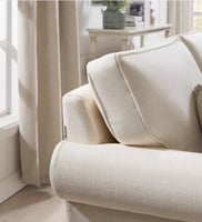 كنب بتصميم امريكي