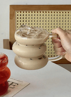 Transparent - wavy with the handle