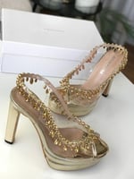 كعب اكوازورا