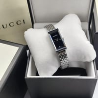 ساعات قوتشي نسائية