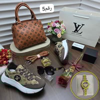 شنط راقيه شكل ماركة لويس فيتون خامه جلديه عالية ال...