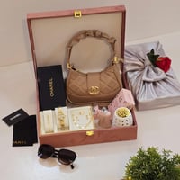 شنطه ماركة شنيل وصل حديث