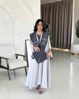 عبايات تخرج 2025