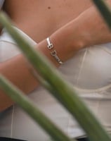 اسواره حروفكم بتصميم مميز