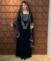 جلابية فخمة مع طرحة للتأسيس