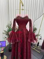 فستان فيولا الدانتيل