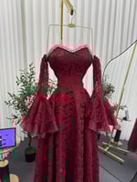 فستان فيولا الدانتيل