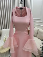 فستان لحمي ناعم للعيد