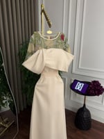 فستان نسيج الورد