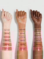 ملمع ومكبر شفاه من شيقلام - PINK FLAMINGO