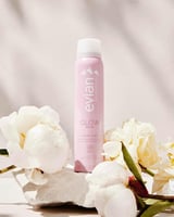 بخاخ جلو لترطيب وإشراقة البشرة من ايفيان - 100 مل