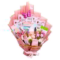 باقة جلو كير للمكياج والعناية - 20 قطعه