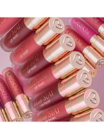 أحمر شفاه سائل فيلفيت ستاي من بيوتي كريشن