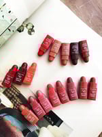 أحمر شفاه غير لامع ميني من جولدن روز