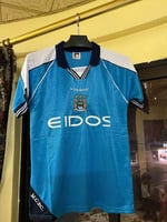 تيشرت مانشستر سيتي الكلاسيكي - تصميم أنيق وعصري