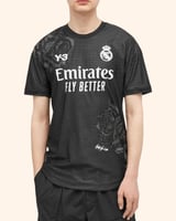 طقم ريال مدريد الاحتياطي اسود