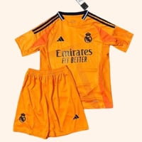 طقم ريال مدريد البرتقالي