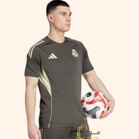 طقم تمارين ريال مدريد 2025-2026 - الإصدار الرمادي...