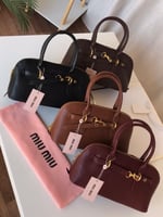 "شنطة شنط يد نسائية ميو ميو | فخامة بتوقيع الأناقة...