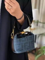 شنط نسائية بالوان جذابه وتصميم فرريد _ متجر مودل