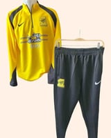 طقم تمارين نادي الاتحاد - سويتر أصفر "روشن" وسروال...