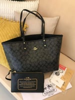 شنط نسائي كوتش _ متجر مودل